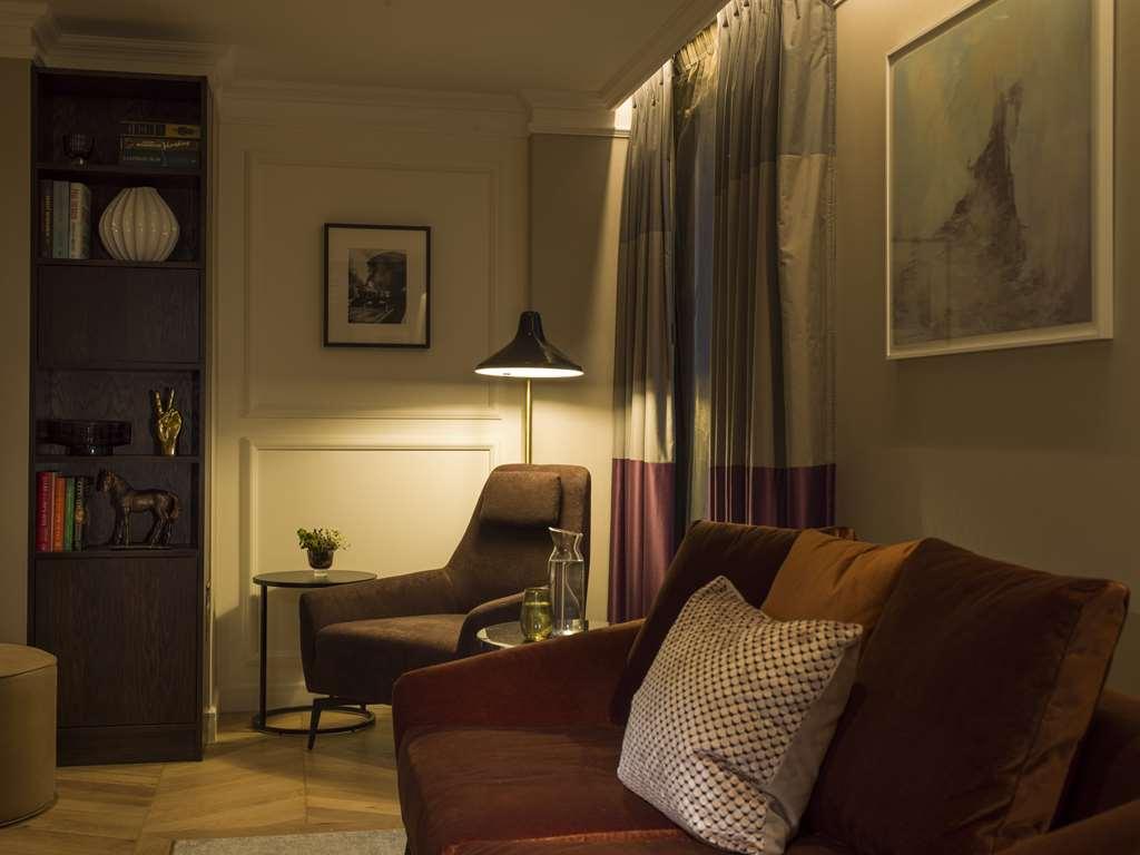 The Guardsman - Preferred Hotels And Resorts Лондон Стая снимка A living room with a sofa
