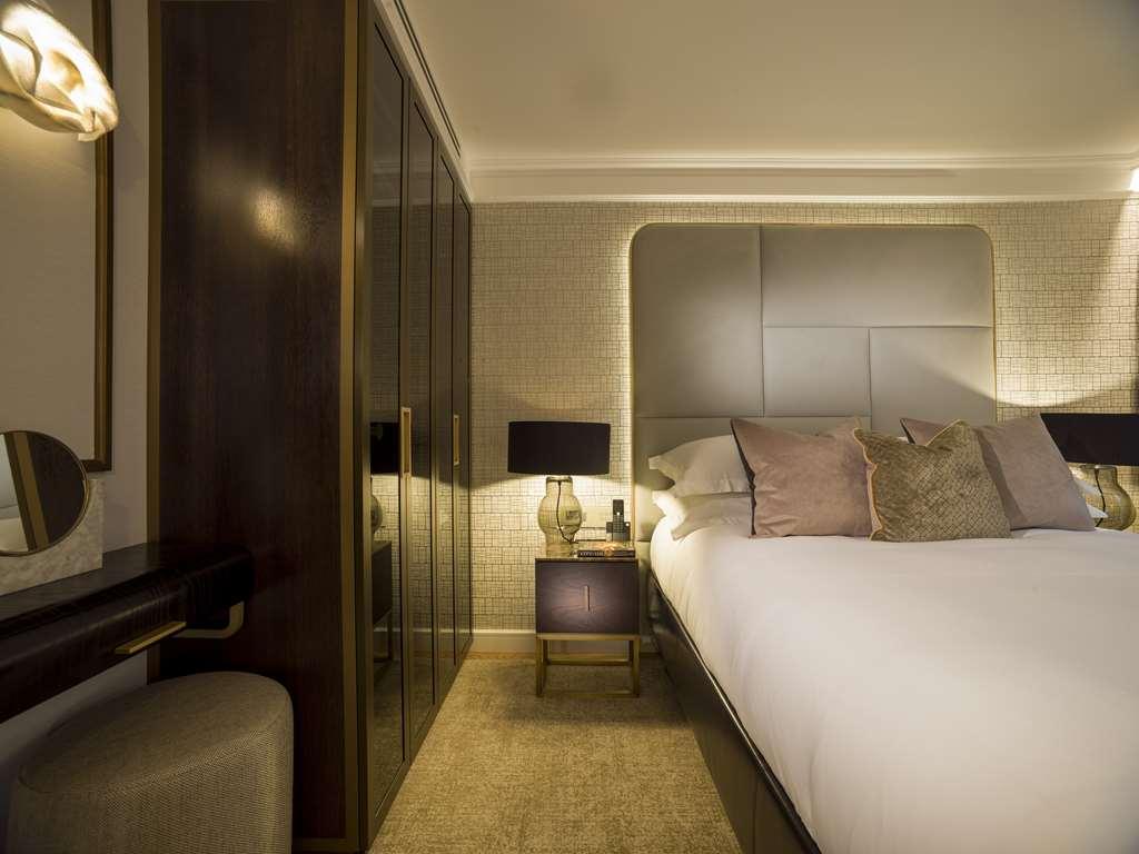 The Guardsman - Preferred Hotels And Resorts Лондон Стая снимка A bedroom at The Dorchester